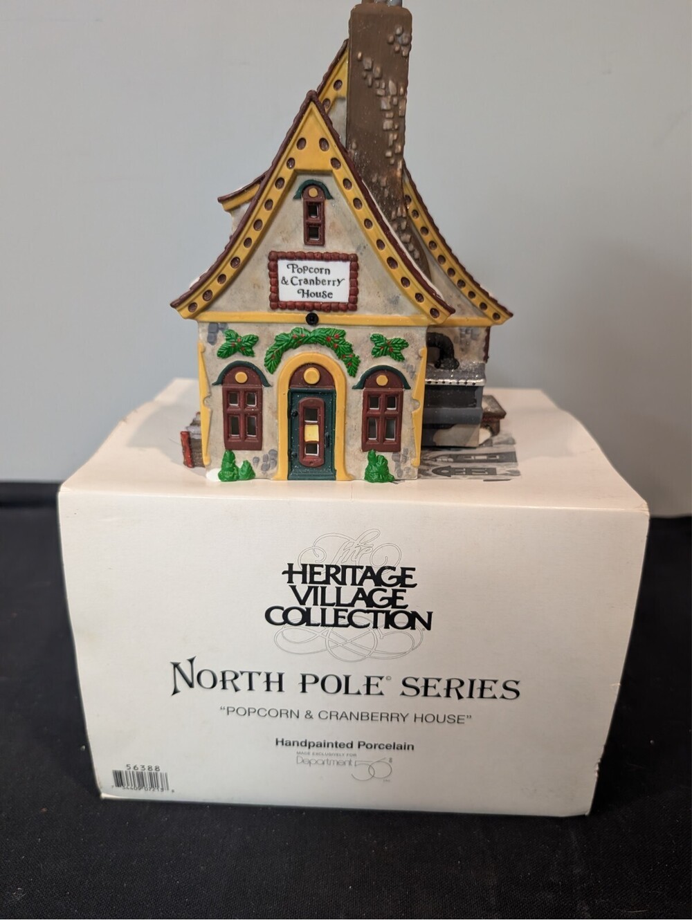 Department 56 North Pole Popcorn & Cranberry House 56388 Original Box No Light